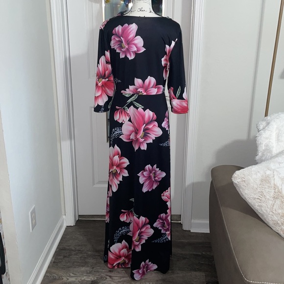 Floral dress - Picture 6 of 7